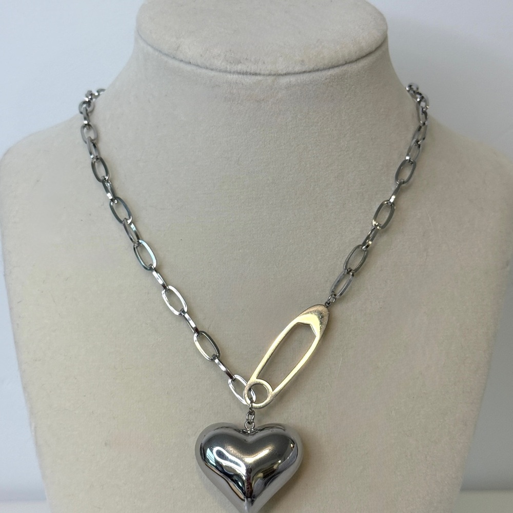 Silver Heart Pendant Chain Necklace - Women Jewelry